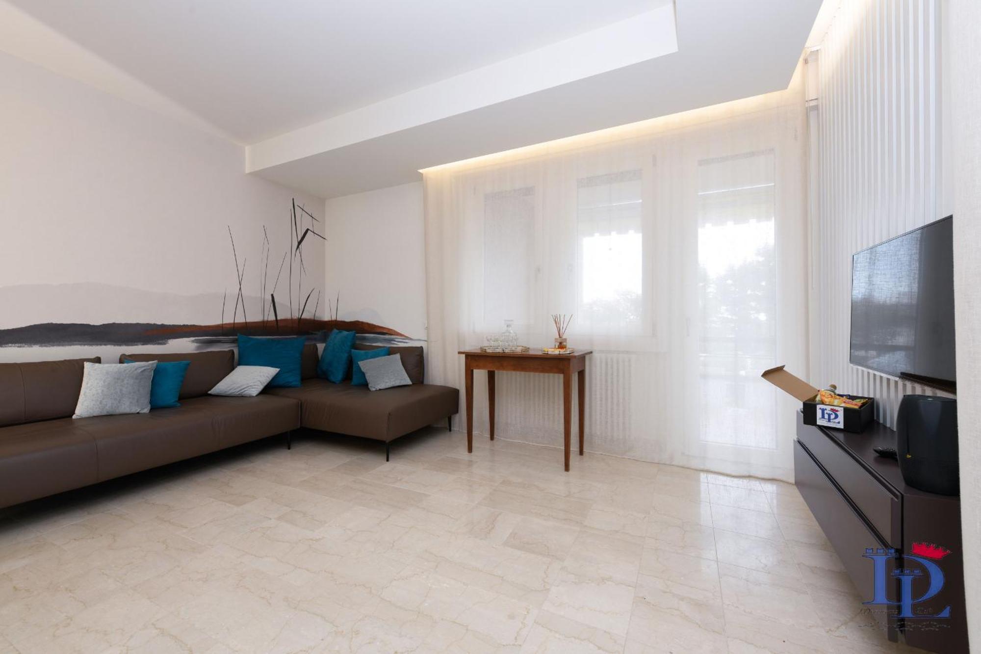 Desenzanoloft Official Partner Marriott Homes & Villas - Imperium Desenzano del Garda Exteriér fotografie